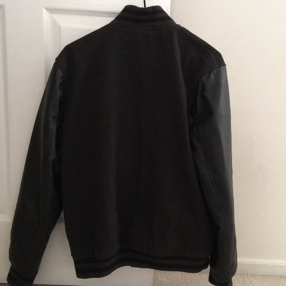 Mens LA Varsity style jacket - Picture 4 of 4